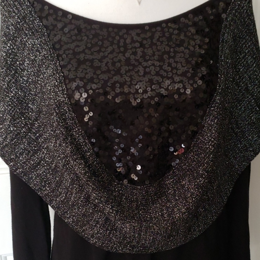 AVA Sweater - Picture 2 of 3